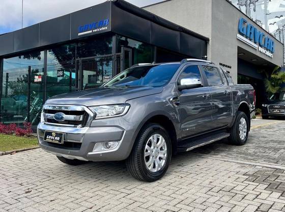 FORD RANGER 3.2 LIMITED 4X4 CD 20V DIESEL 4P AUTOMÁTICO FORD RANGER 3.2 LIMITED 4X4 CD 20V DIESEL 4P AUTOMÁTICO